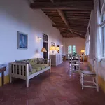 Fattoria Di Mandri Фермерский дом Реджелло